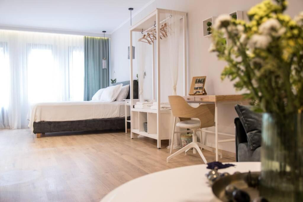 Isidorou Suite Xanthi Esterno foto